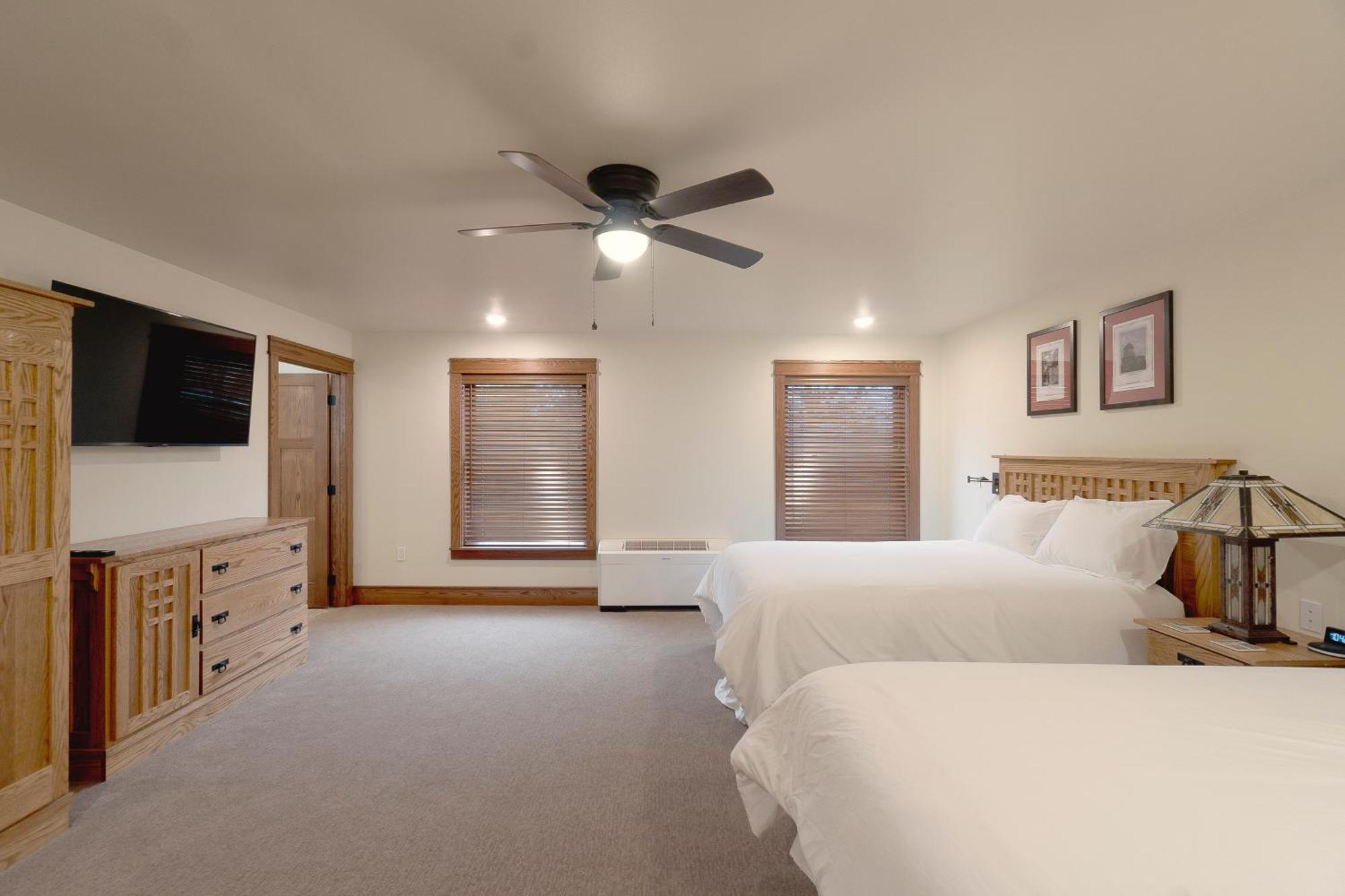 Main Street Inn Vermillion Екстер'єр фото