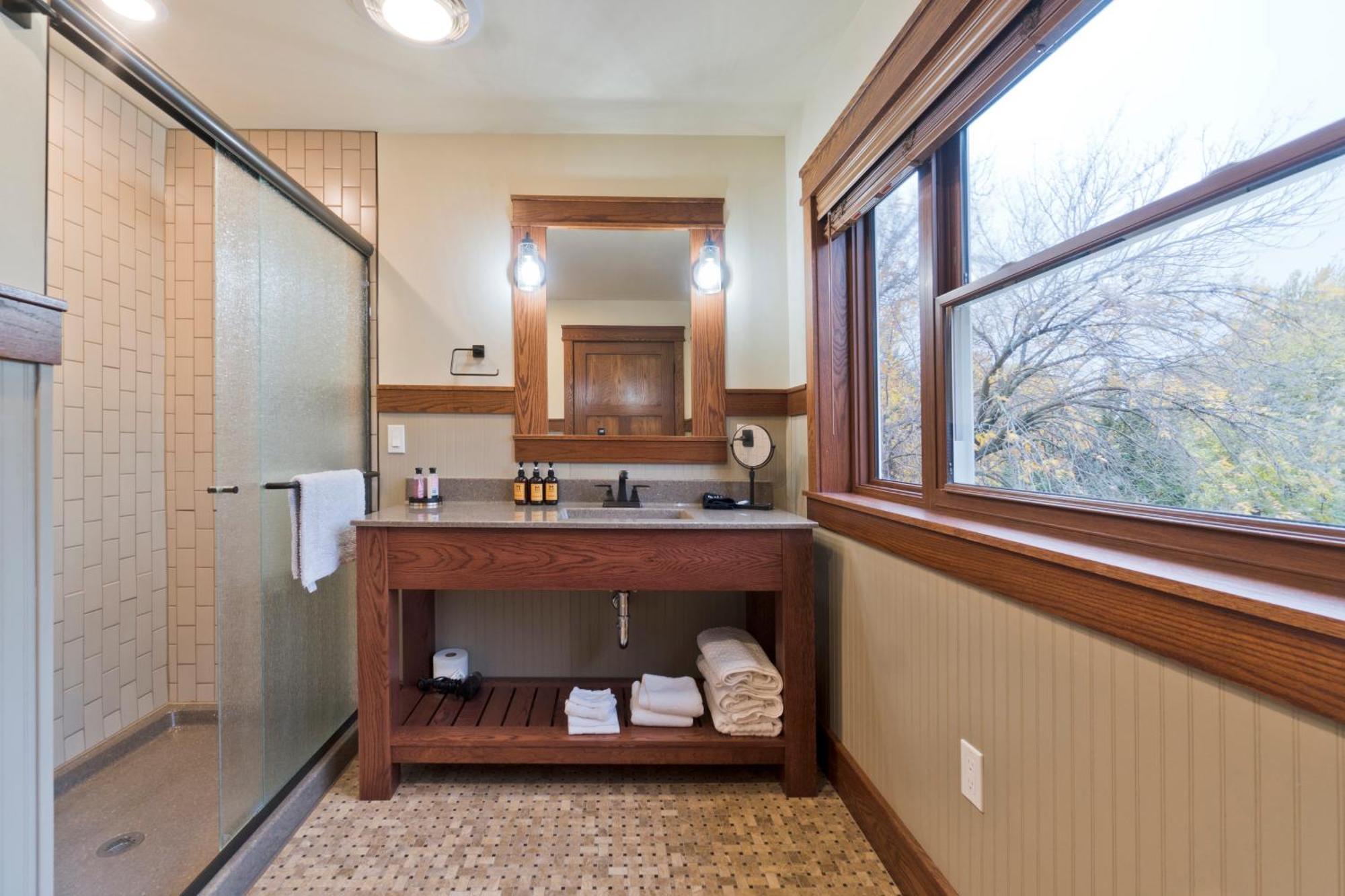 Main Street Inn Vermillion Екстер'єр фото